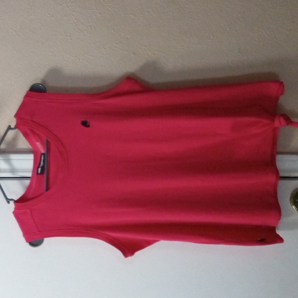 Karl Lagerfeld sleeveless T